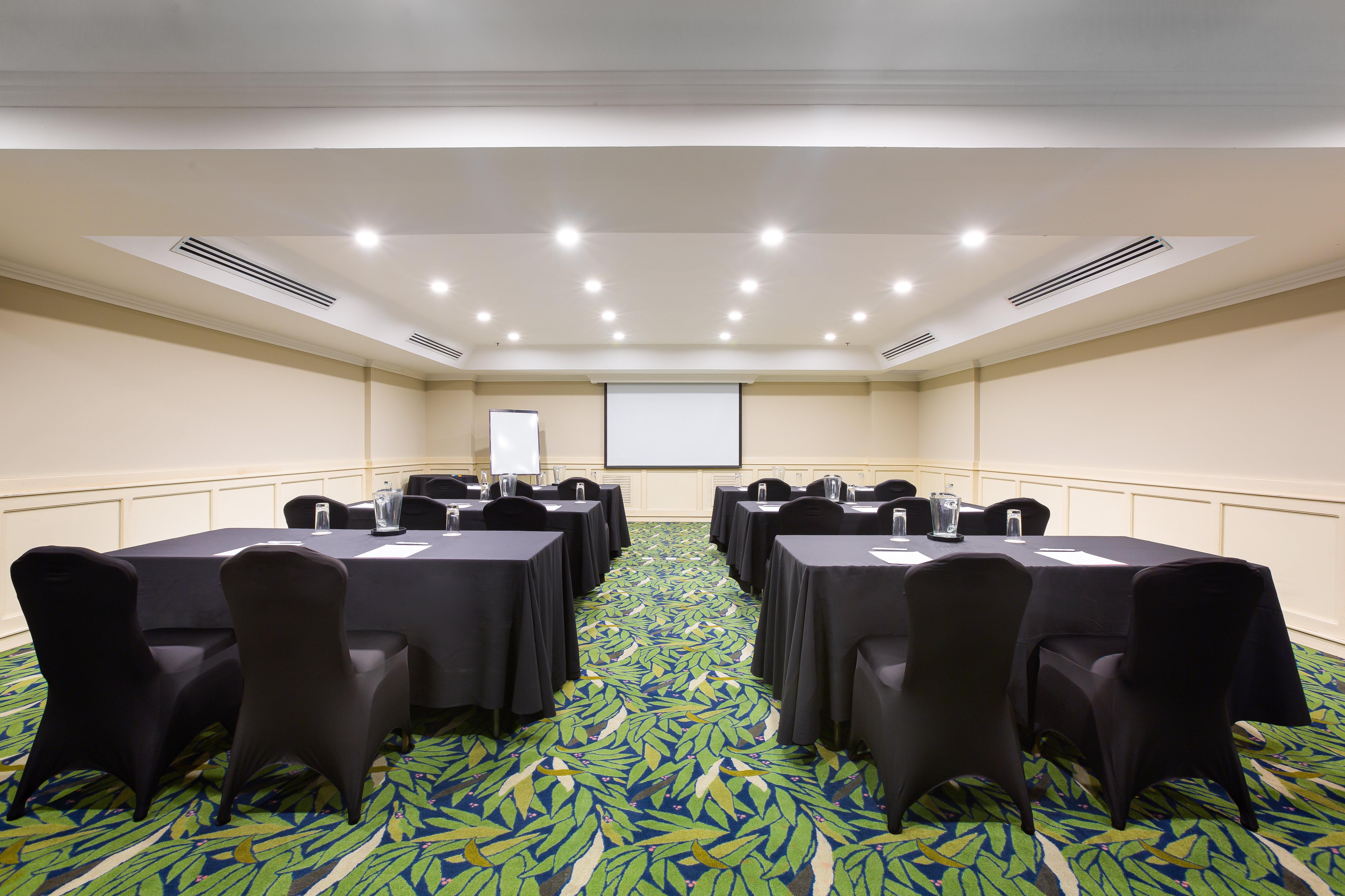 Отель Crowne Plaza San Jose La Sabana By Ihg Экстерьер фото