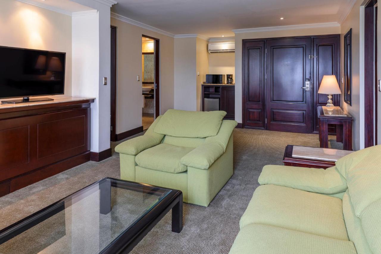 Отель Crowne Plaza San Jose La Sabana By Ihg Экстерьер фото