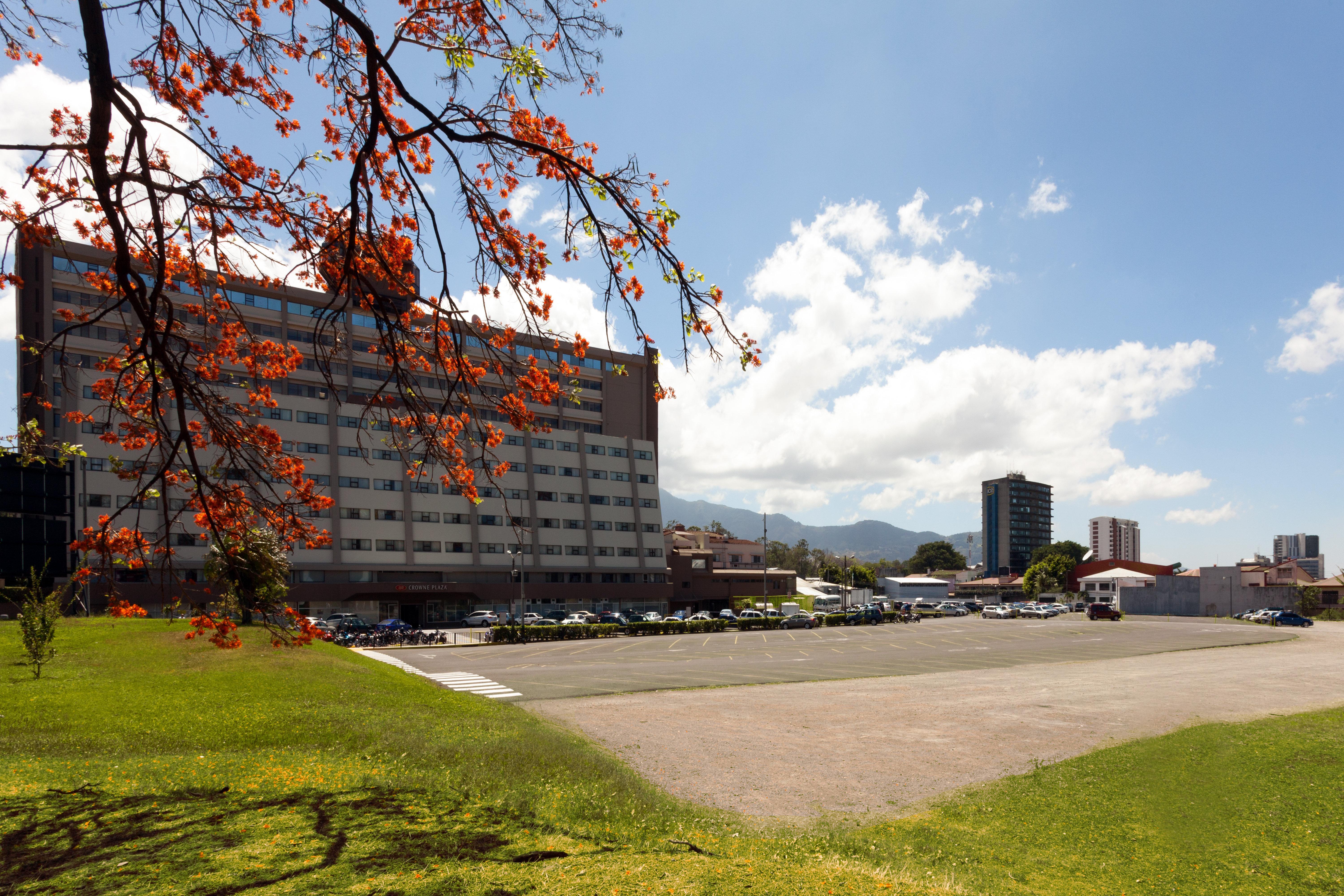 Отель Crowne Plaza San Jose La Sabana By Ihg Экстерьер фото