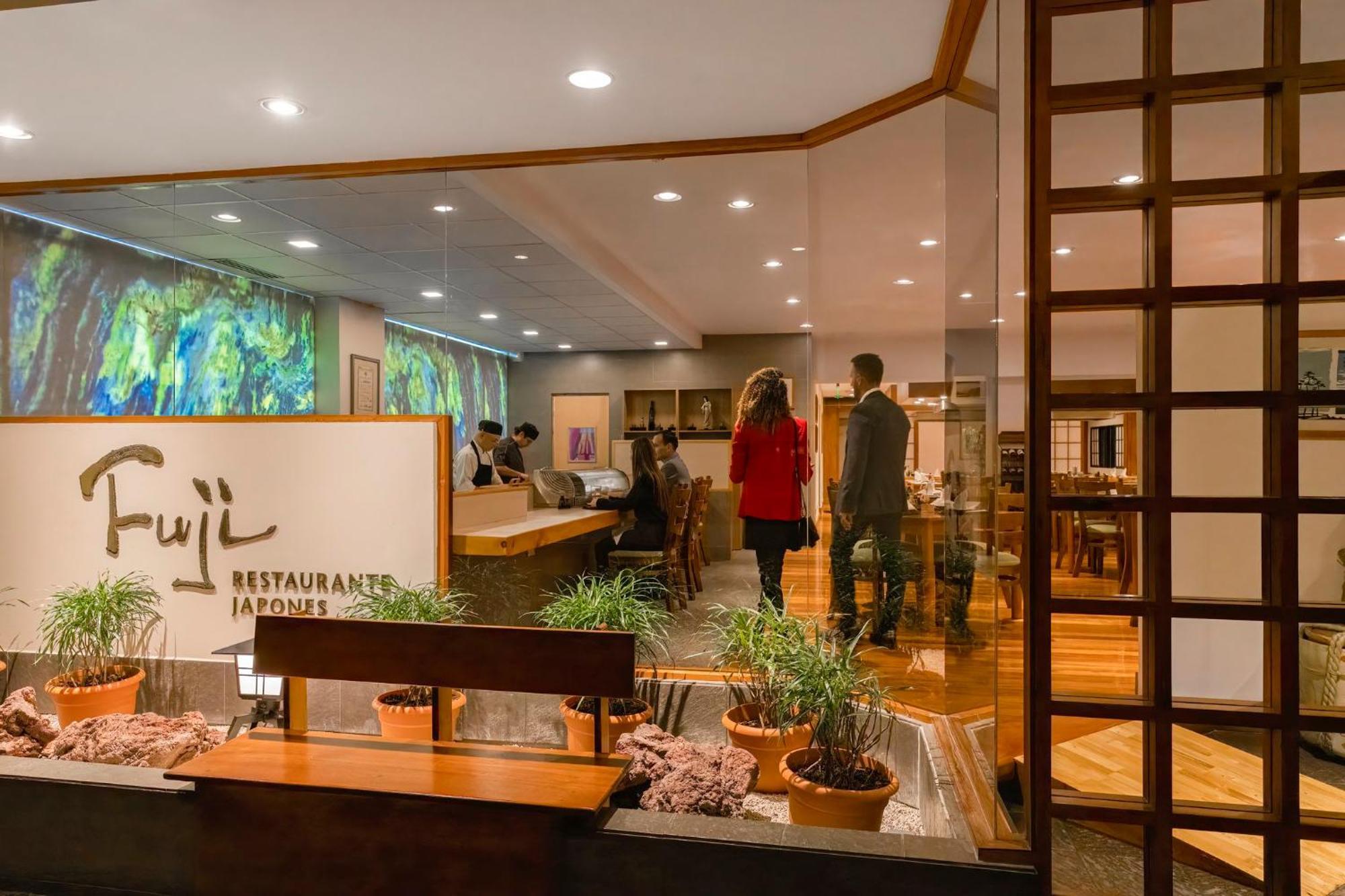 Отель Crowne Plaza San Jose La Sabana By Ihg Экстерьер фото