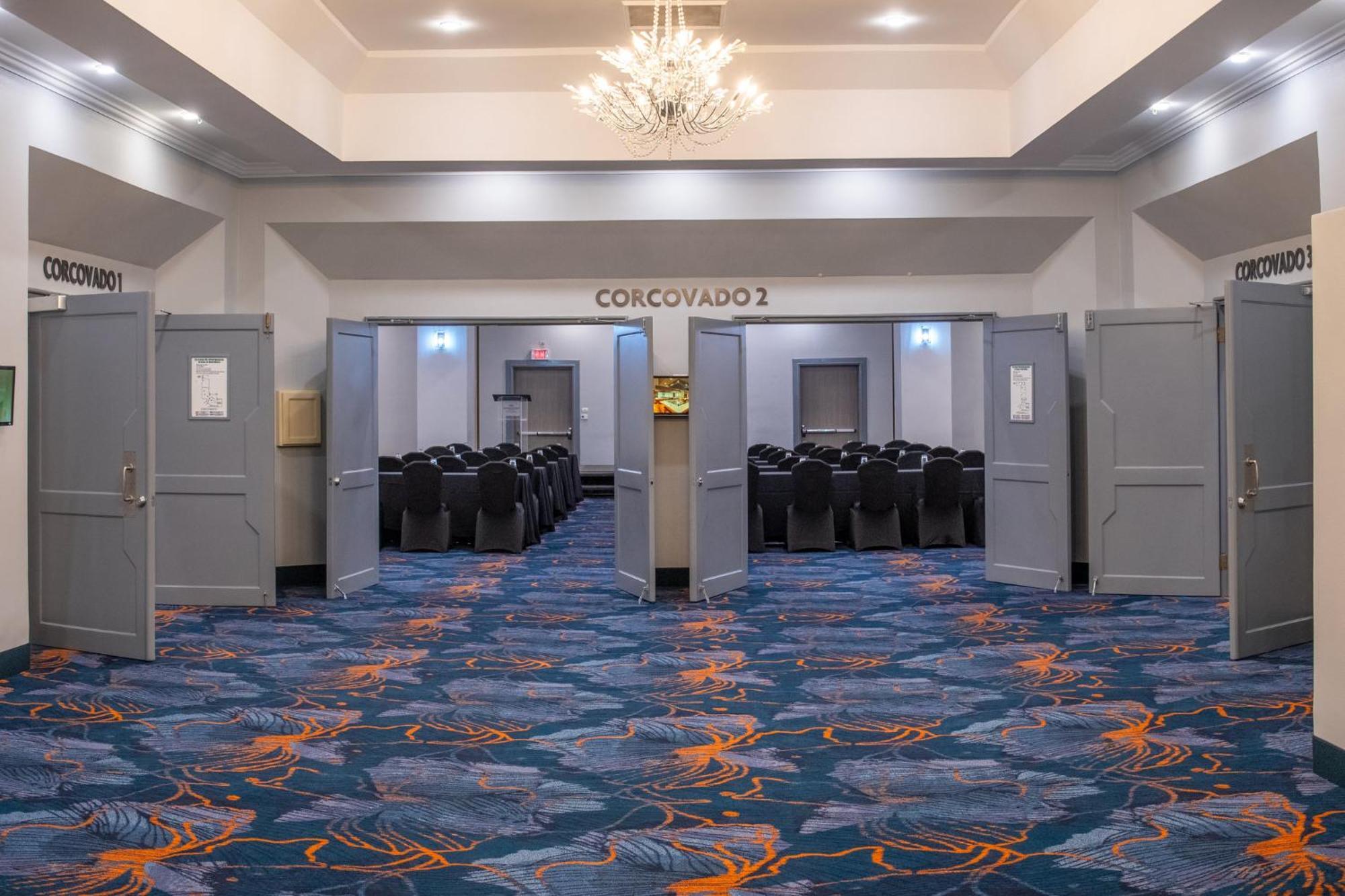 Отель Crowne Plaza San Jose La Sabana By Ihg Экстерьер фото